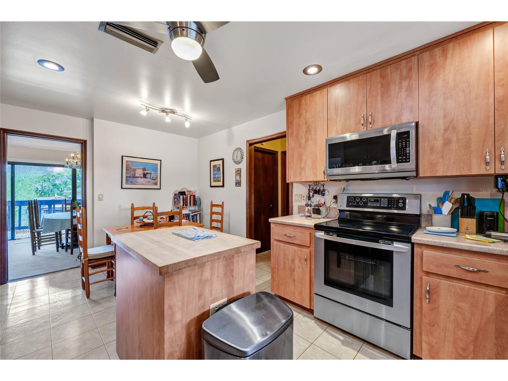 3939 Rose Petal Lane Orlando FL 32808 - LAKE ORLANDO O6392562 image16