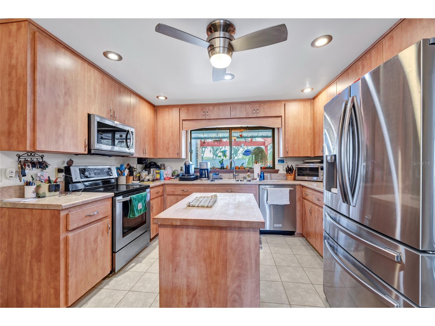 3939 Rose Petal Lane Orlando FL 32808 - LAKE ORLANDO O6392562 image4