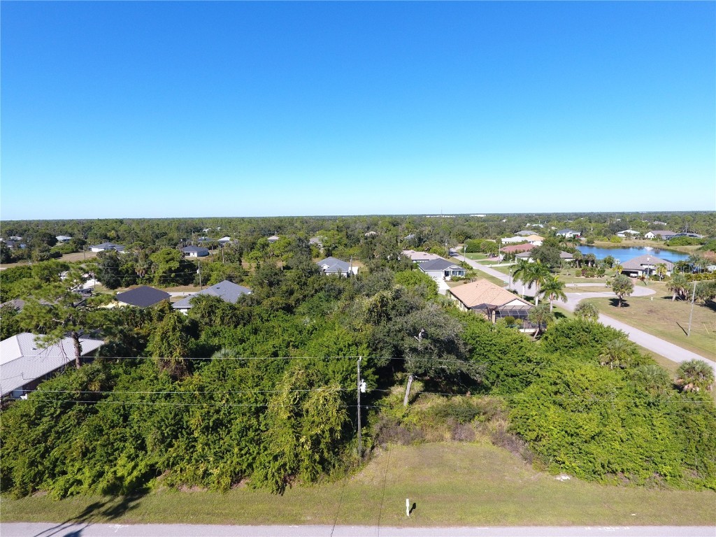 394 Albatross Road Rotonda West FL 33947 C7517683 image4
