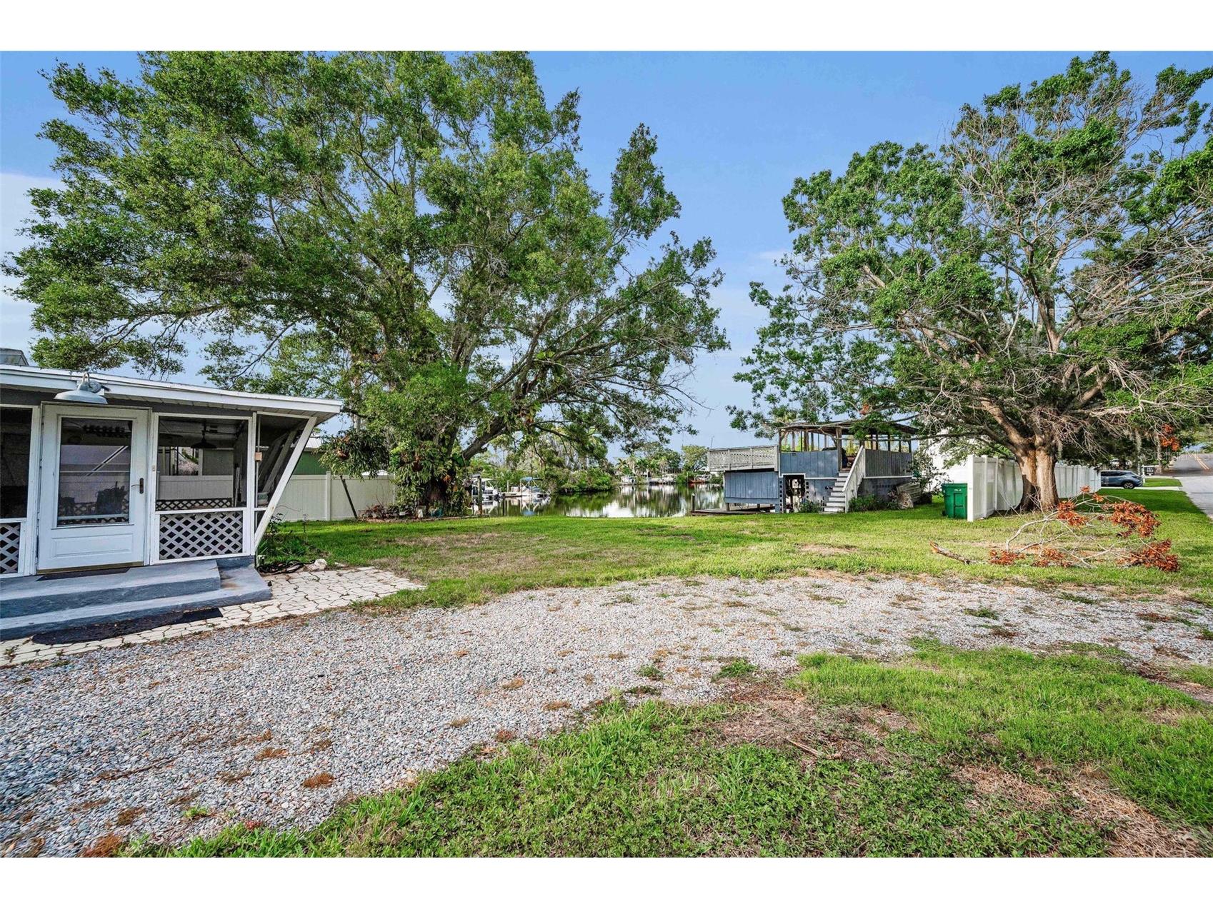 394 Georgia Avenue Crystal Beach FL 34681 TB8392043 image22