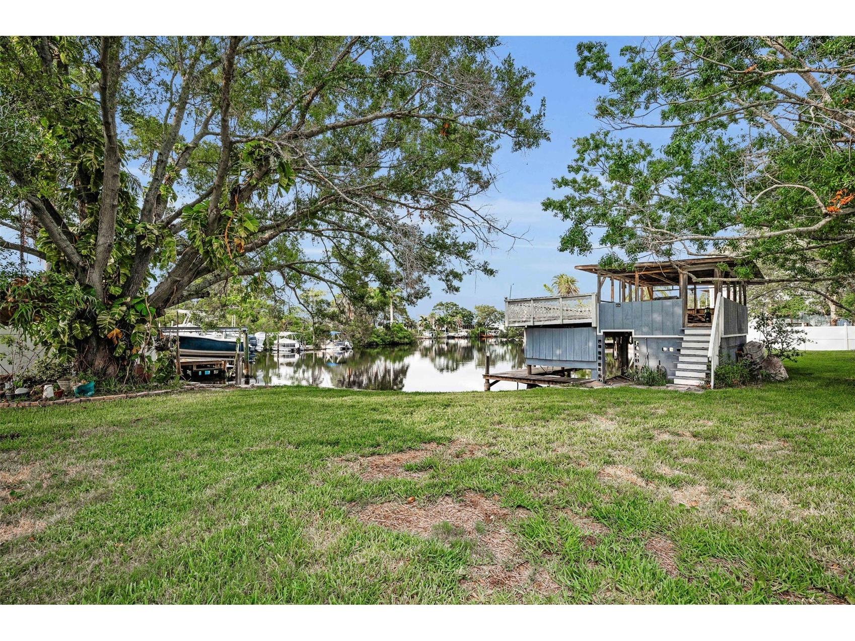 394 Georgia Avenue Crystal Beach FL 34681 TB8392043 image23