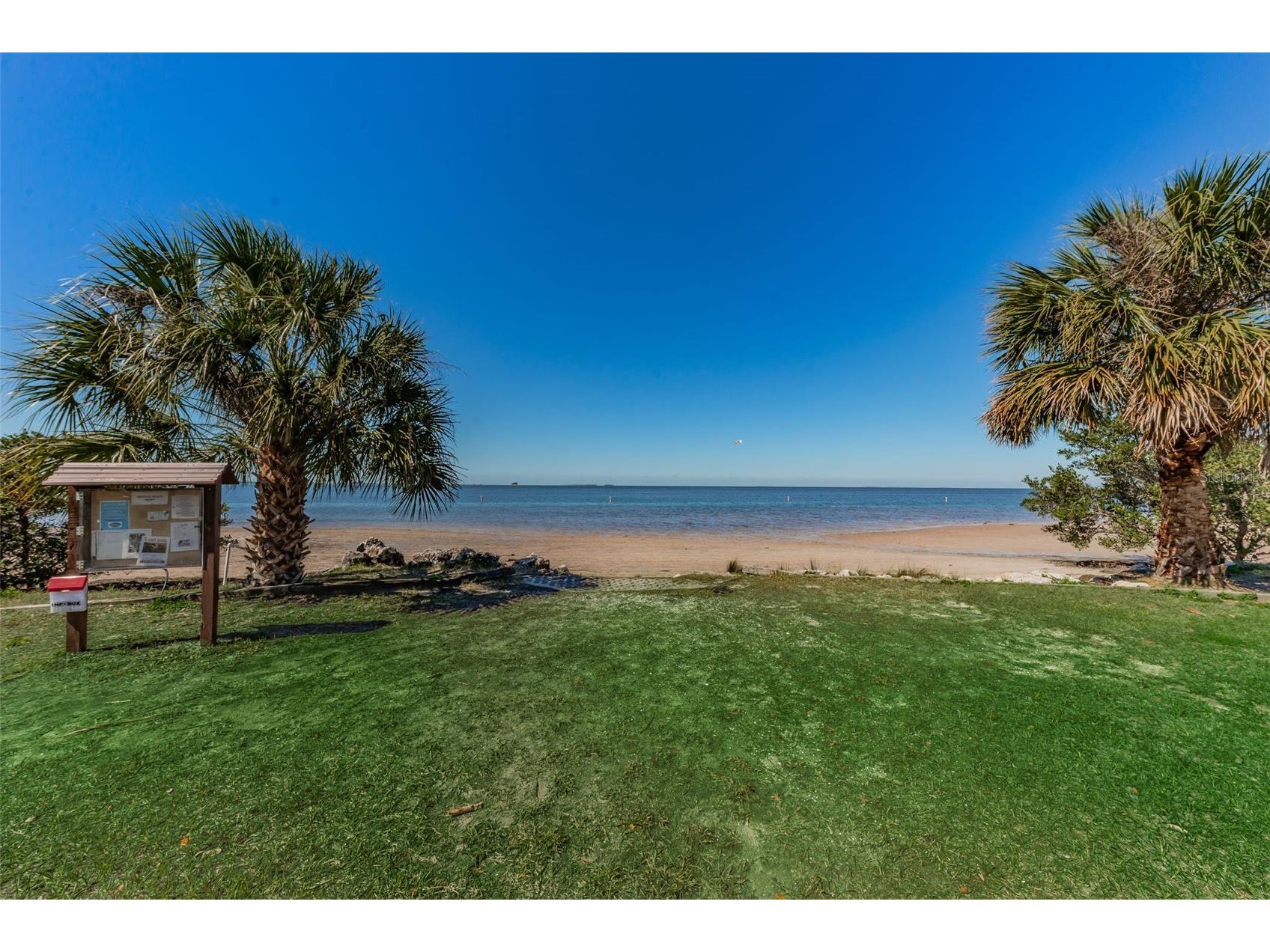 394 Georgia Avenue Crystal Beach FL 34681 TB8392043 image55