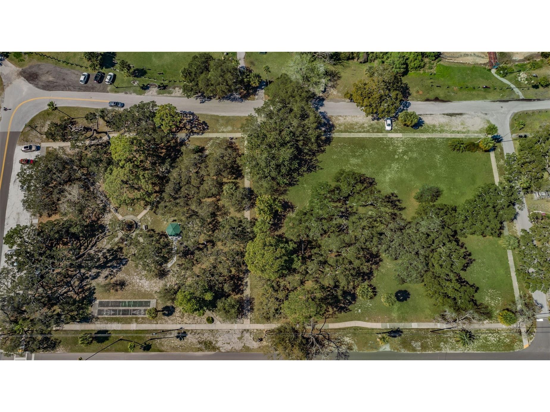 394 Georgia Avenue Crystal Beach FL 34681 TB8392043 image56