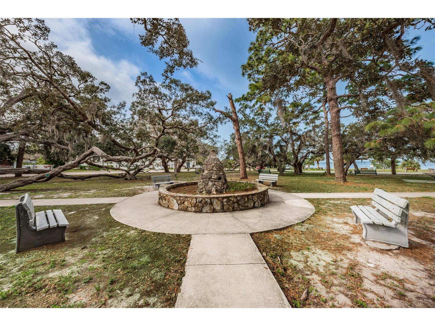 394 Georgia Avenue Crystal Beach FL 34681 TB8392043 image59