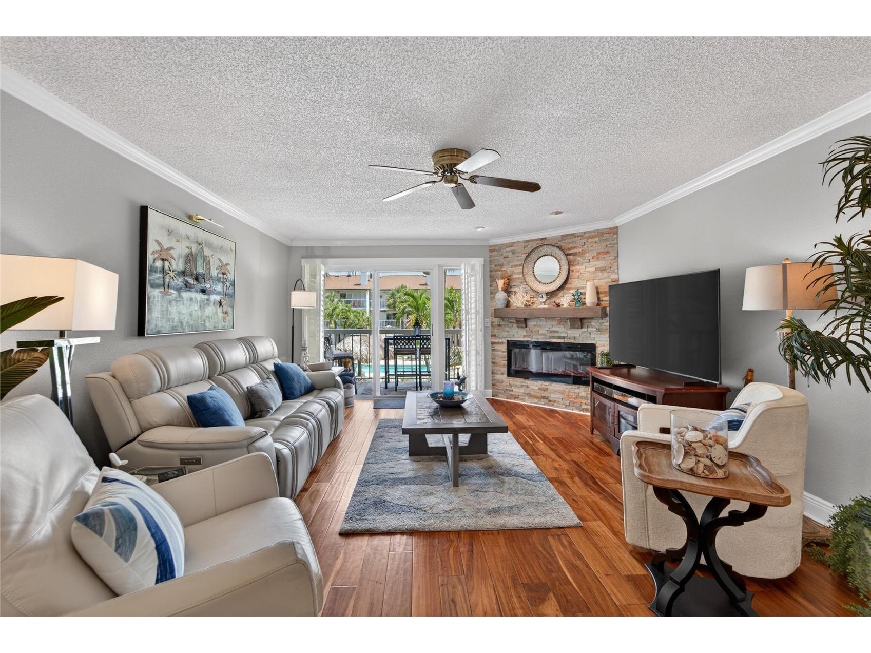394 Madeira Circle Saint Petersburg FL 33715 TB8501097 image21