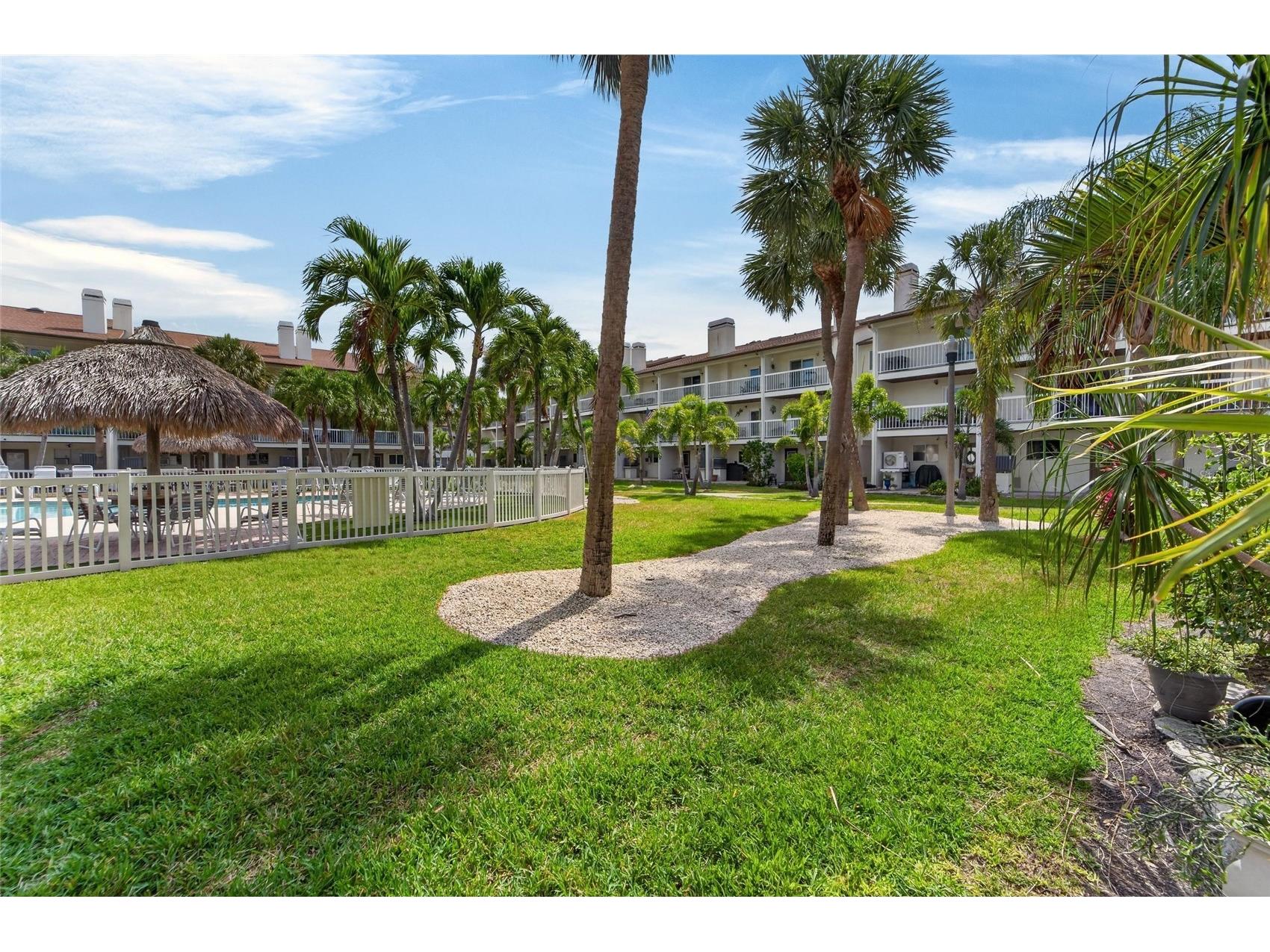 394 Madeira Circle Saint Petersburg FL 33715 TB8501097 image50