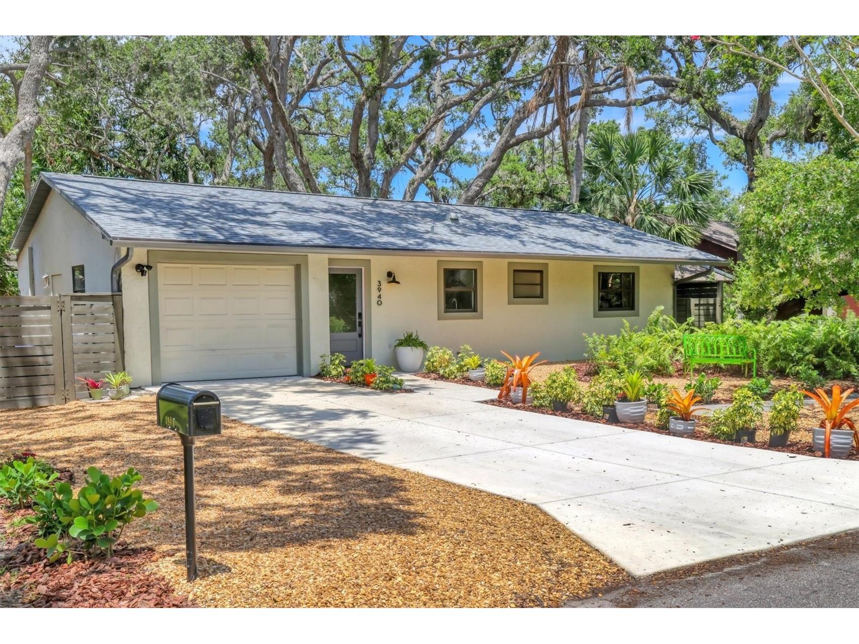 3940 Brookside Drive Sarasota FL 34231 A4653530 image2