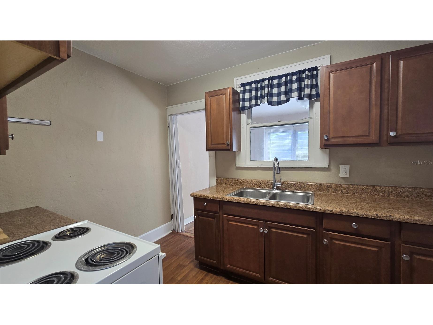 3940 Burlington Avenue N Saint Petersburg FL 33713 TB8479488 image18