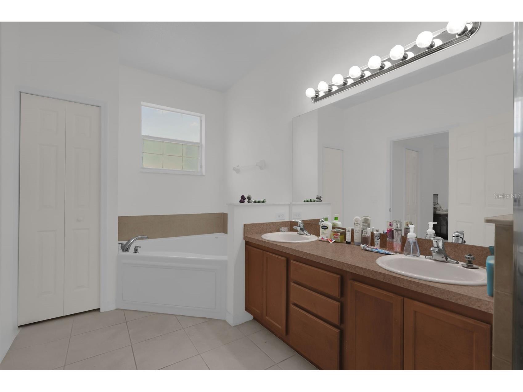 3940 Heathcote Drive Orlando FL 32829 O6415334 image13