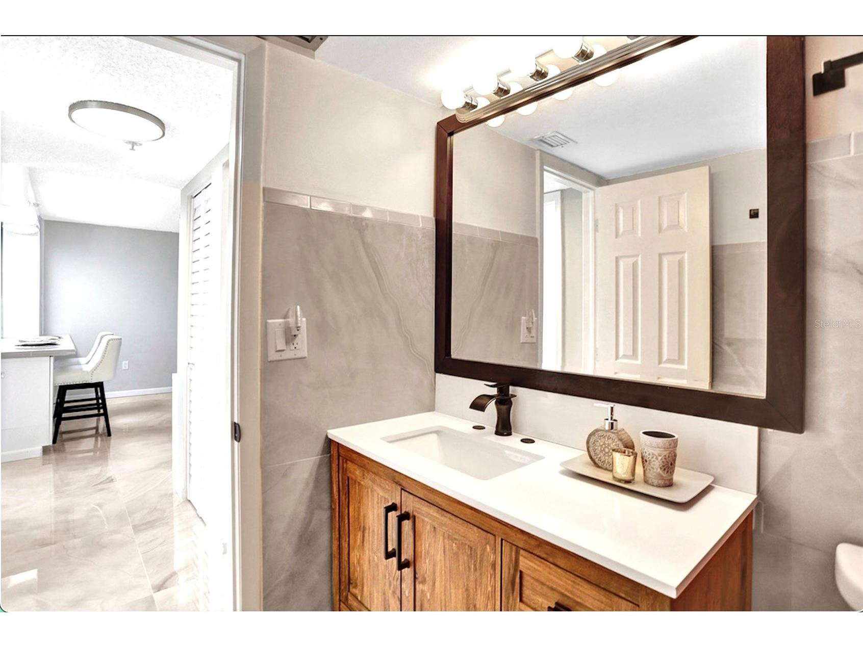 3940 Inverrary Boulevard #703A Lauderhill FL 33319 FC319841 image9