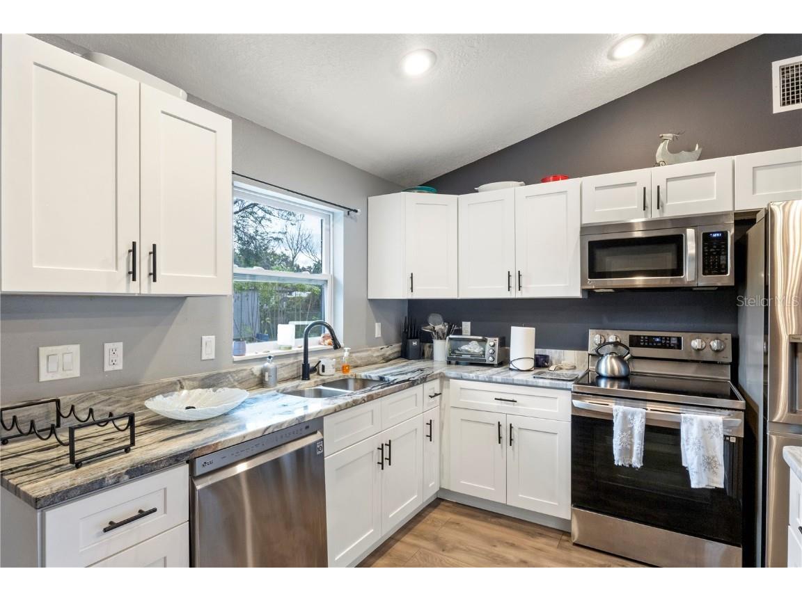 39403 Lincoln Avenue Zephyrhills FL 33542 TB8456775 image6