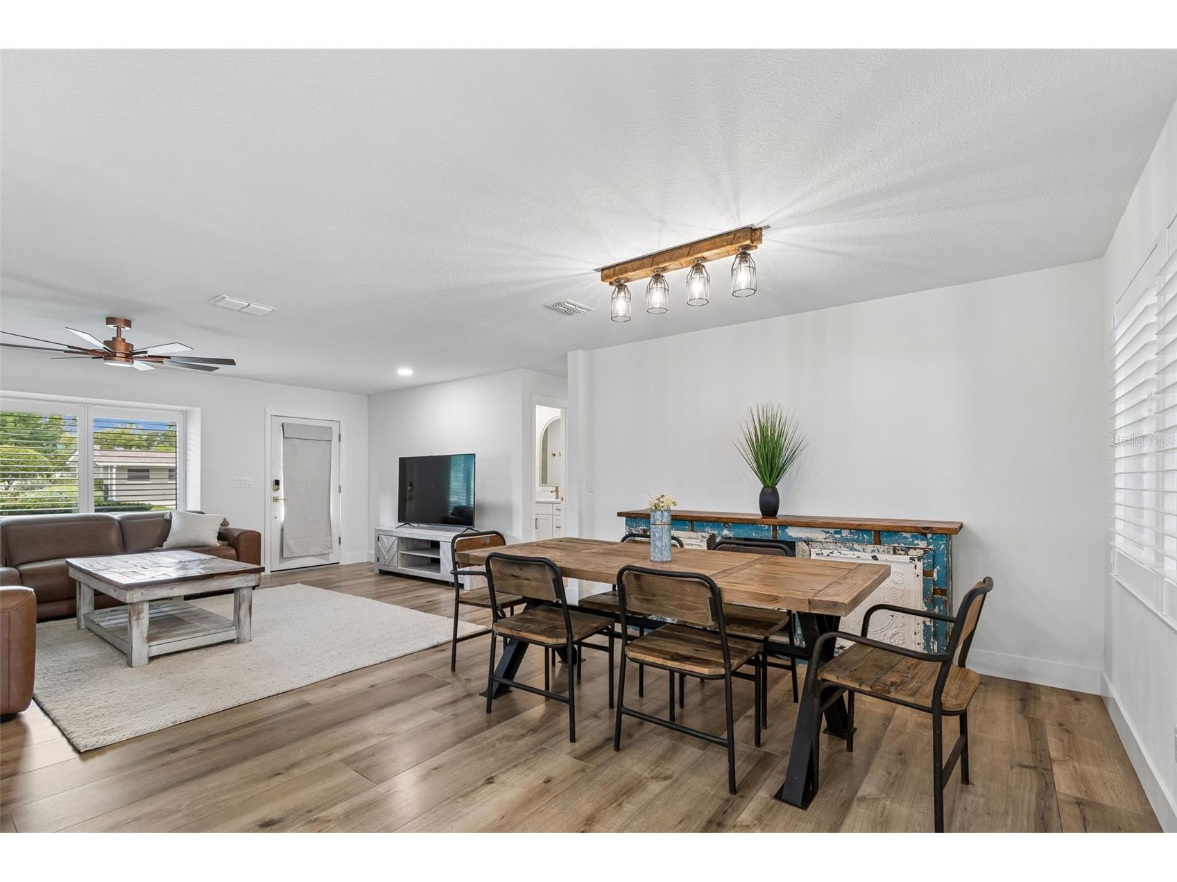 3941 E Eden Roc Circle Tampa FL 33634 TB8516893 image11