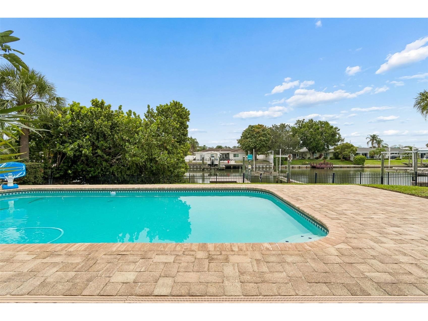 3941 E Eden Roc Circle Tampa FL 33634 TB8516893 image3