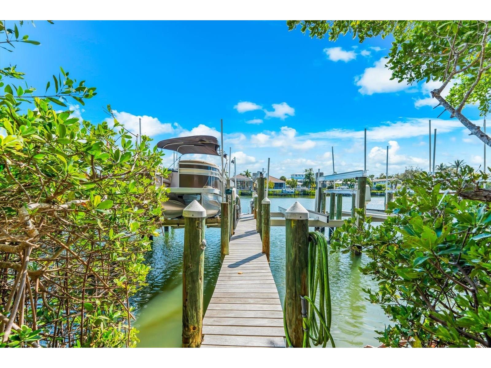 3941 Hamilton Club Circle #9 Sarasota FL 34242 - NETTIE BAYOU/COCONUT BAYOU A4685652 image71
