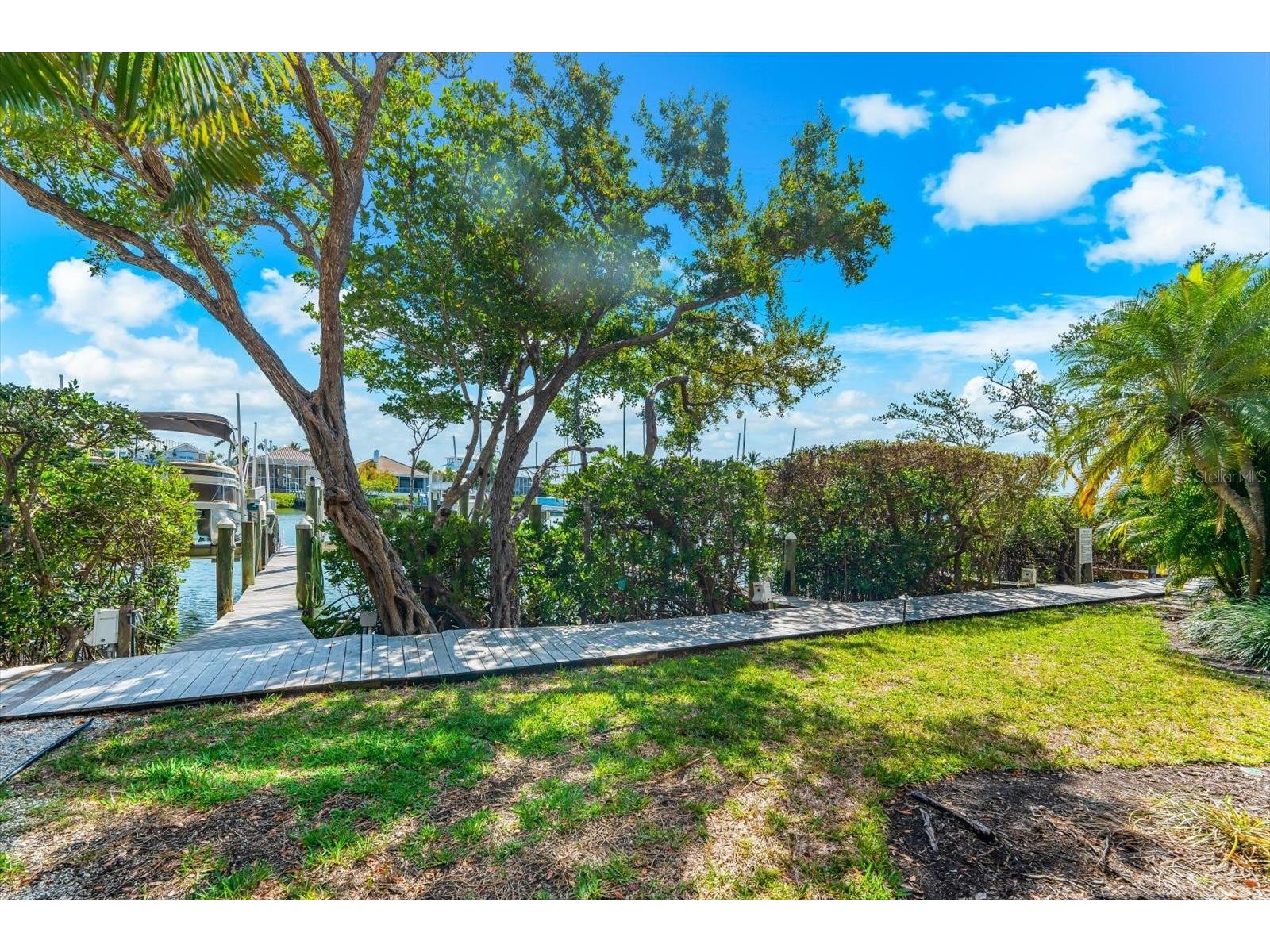 3941 Hamilton Club Circle #9 Sarasota FL 34242 - NETTIE BAYOU/COCONUT BAYOU A4685652 image72