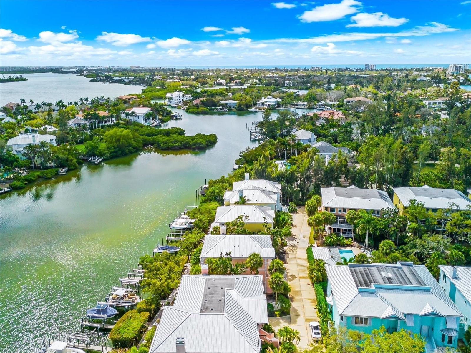 3941 Hamilton Club Circle #9 Sarasota FL 34242 - NETTIE BAYOU/COCONUT BAYOU A4685652 image85