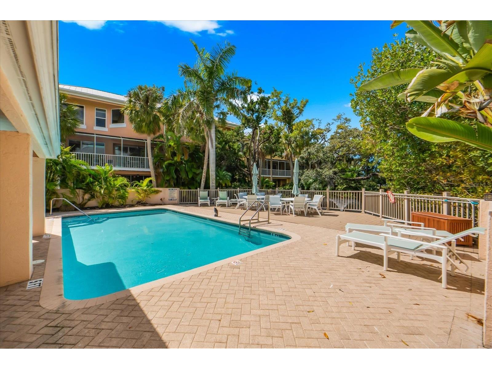 3941 Hamilton Club Circle #9 Sarasota FL 34242 - NETTIE BAYOU/COCONUT BAYOU A4685652 image90