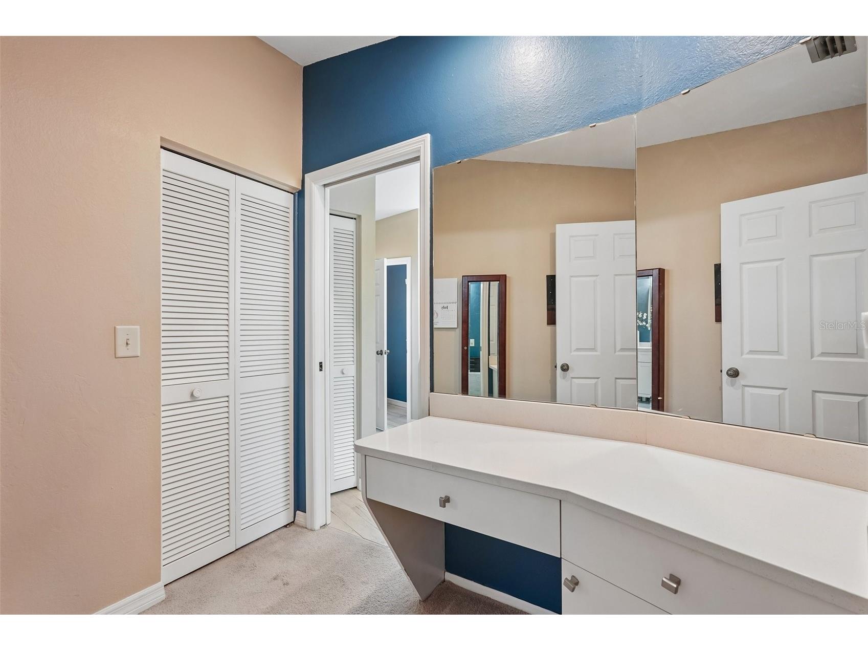 3941 Kingston Drive Sarasota FL 34238 TB8526546 image14