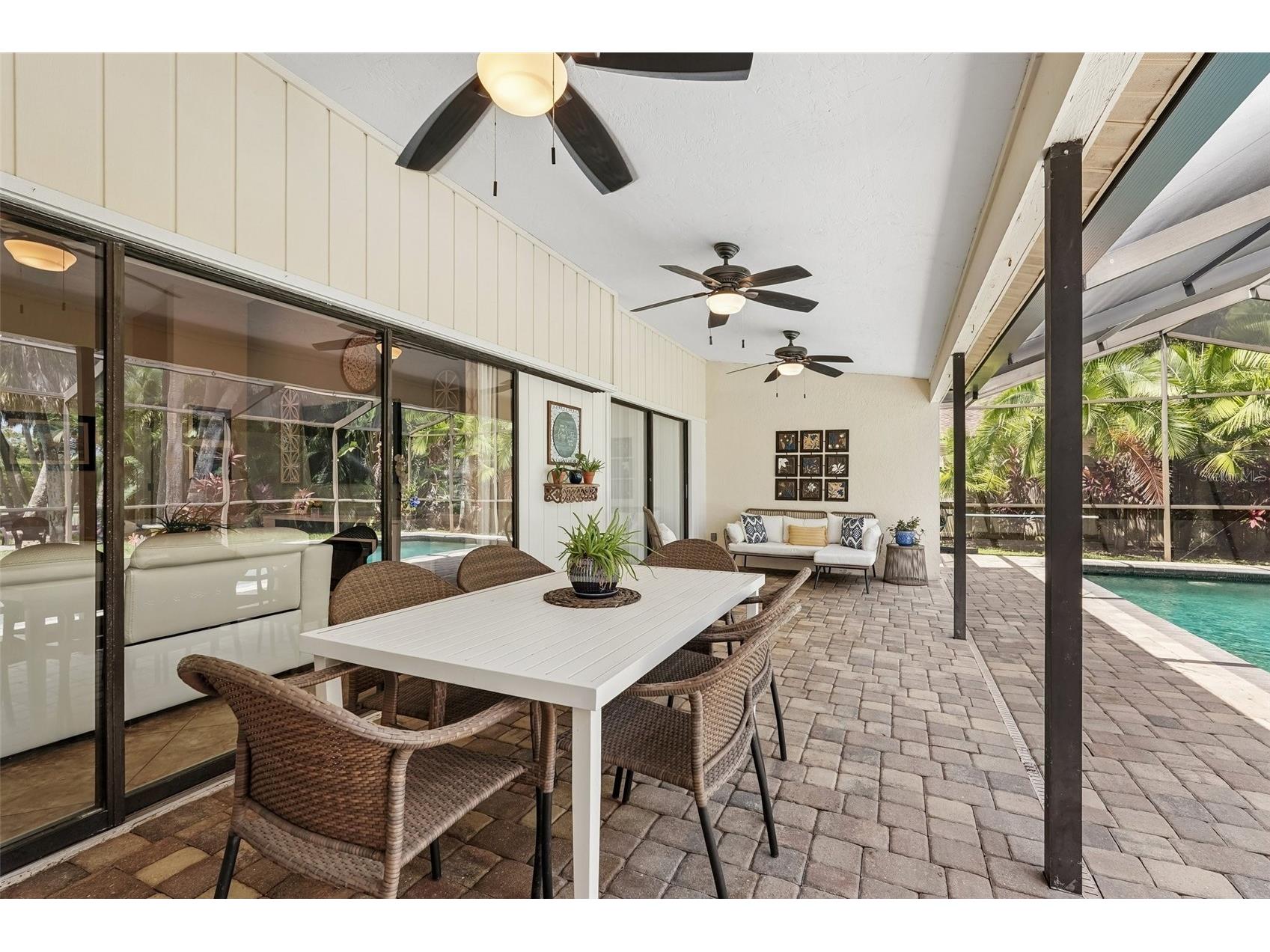3941 Kingston Drive Sarasota FL 34238 TB8526546 image23
