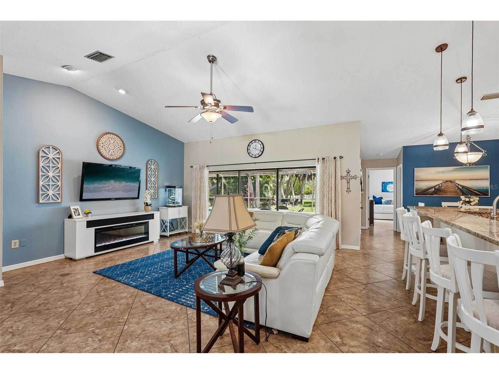 3941 Kingston Drive Sarasota FL 34238 TB8526546 image6
