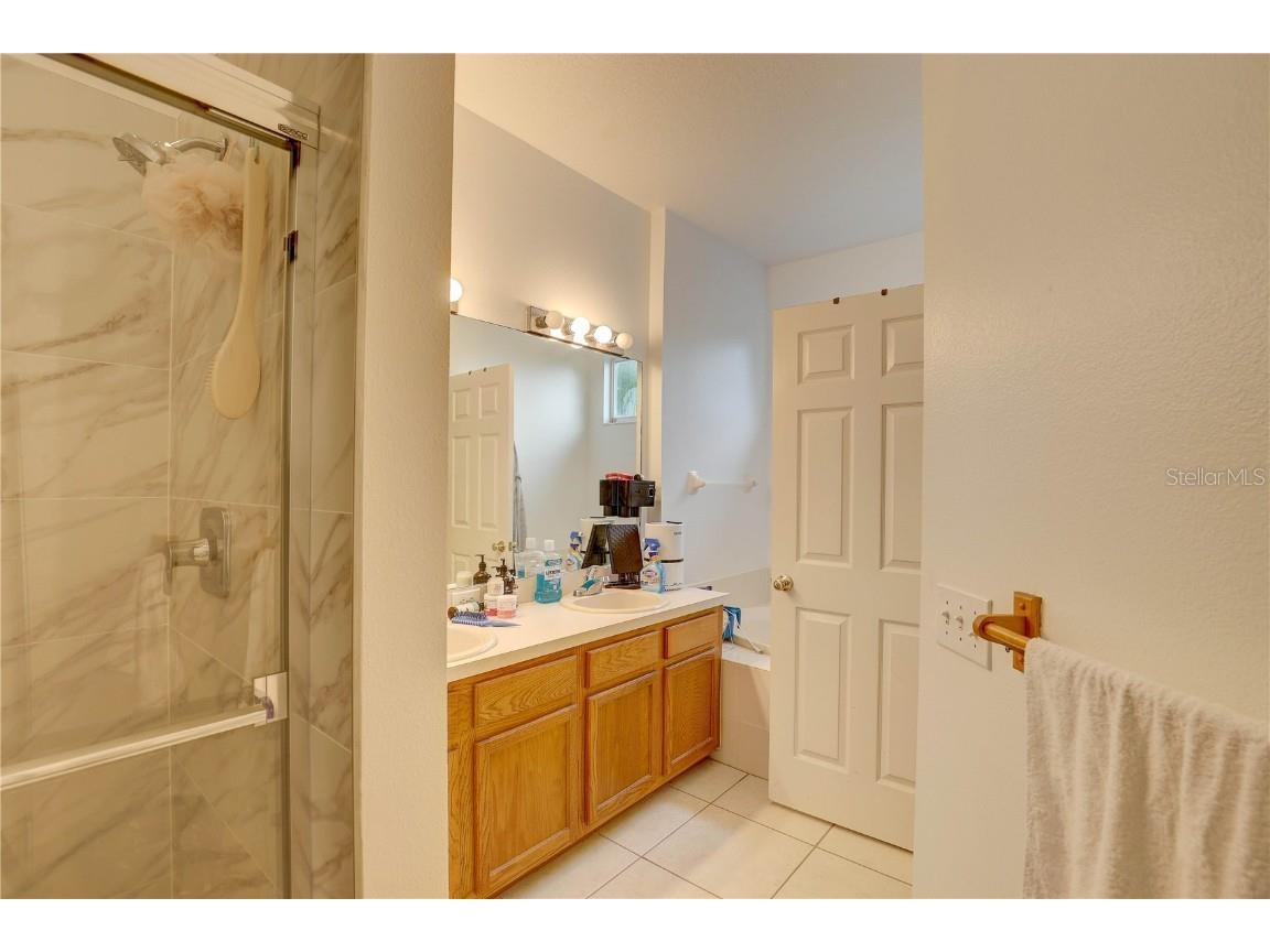 3941 Yellowstone Circle Sarasota FL 34233 TB8426047 image24