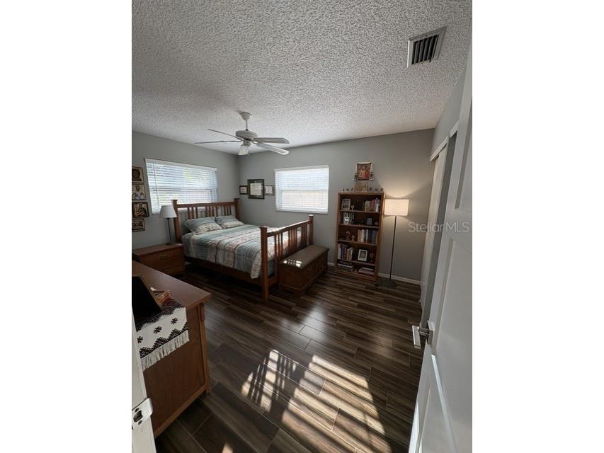 3942 11th Avenue N Saint Petersburg FL 33713 O6410249 image16