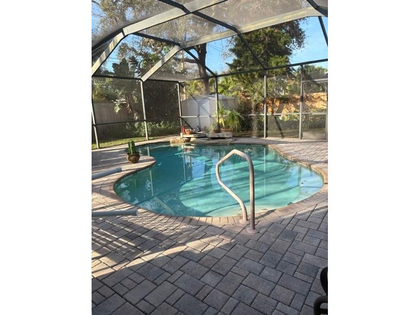 3942 11th Avenue N Saint Petersburg FL 33713 O6410249 image2