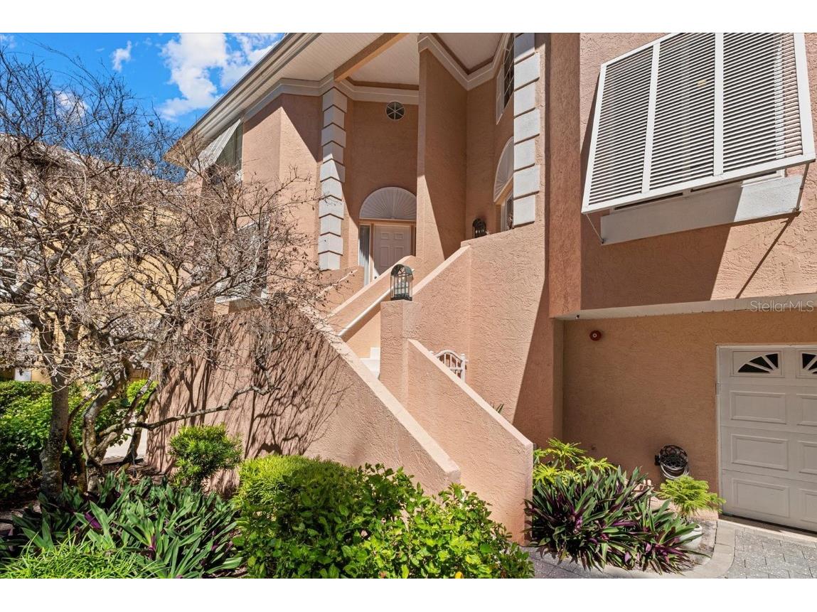 3942 Hamilton Club Circle #13 Sarasota FL 34242 A4666766 image10