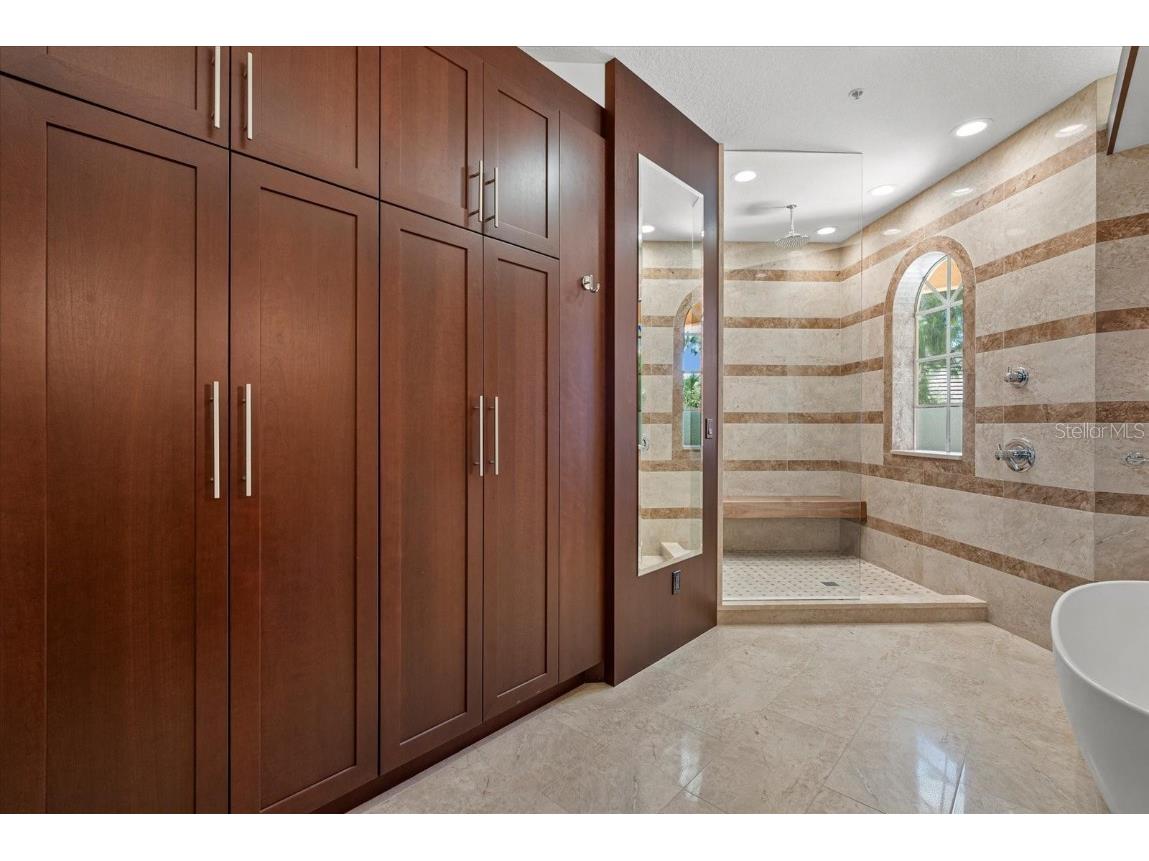 3942 Hamilton Club Circle #13 Sarasota FL 34242 A4666766 image27