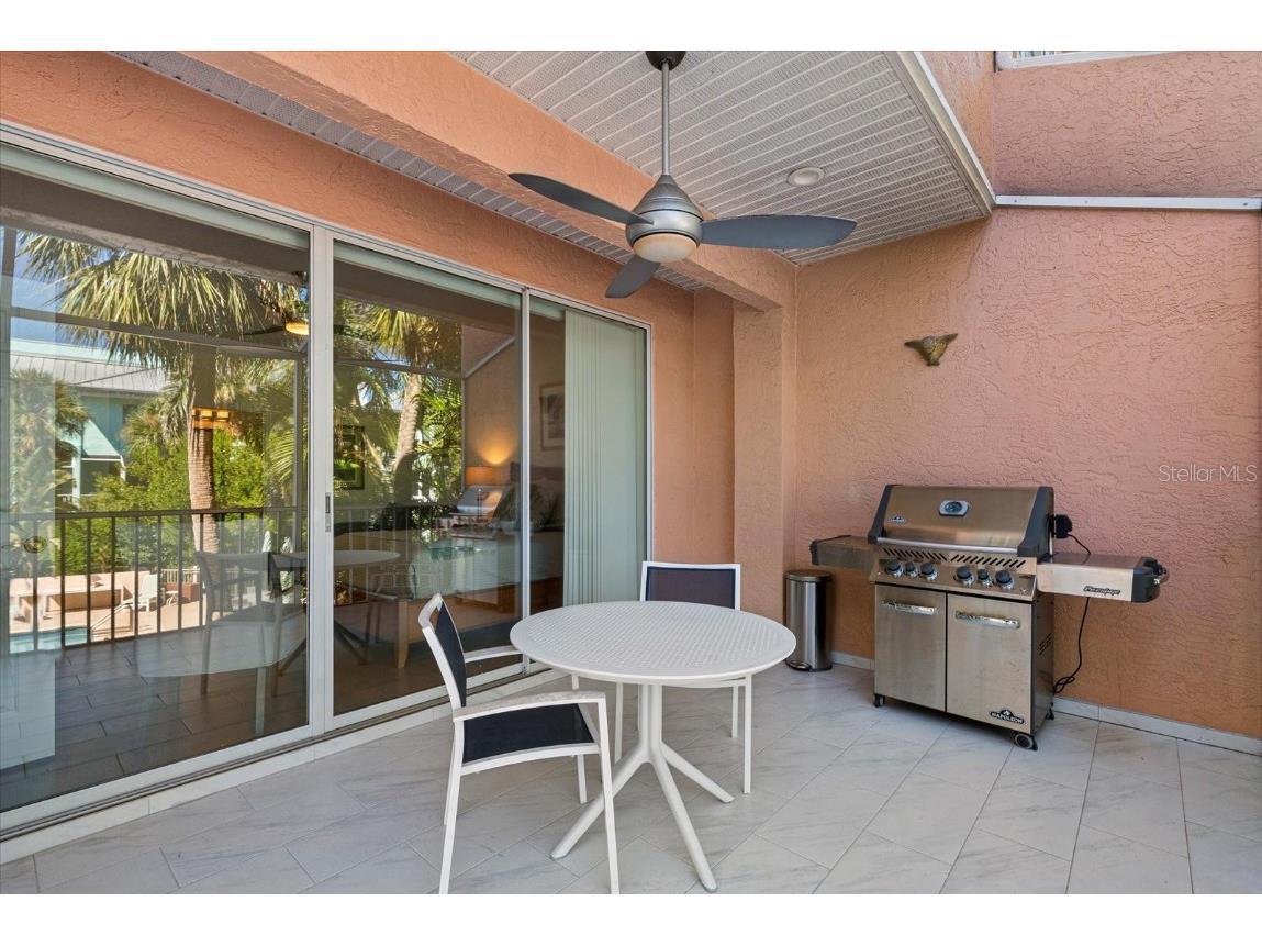 3942 Hamilton Club Circle #13 Sarasota FL 34242 A4666766 image34