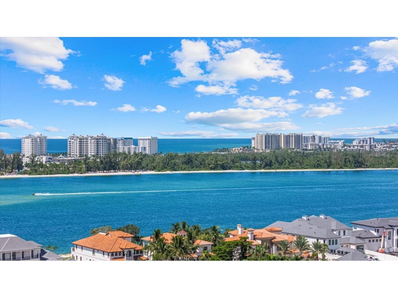 3942 Hamilton Club Circle #13 Sarasota FL 34242 A4666766 image54