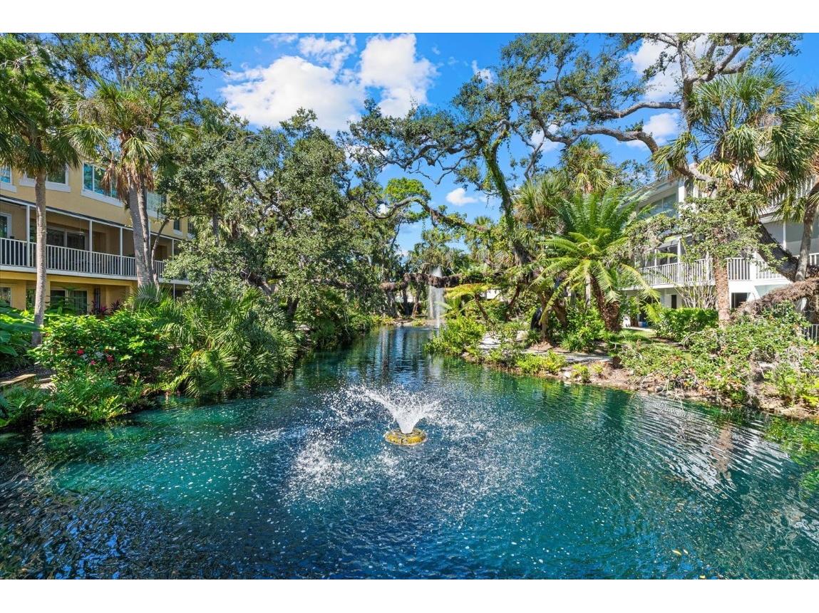 3942 Hamilton Club Circle #13 Sarasota FL 34242 A4666766 image55