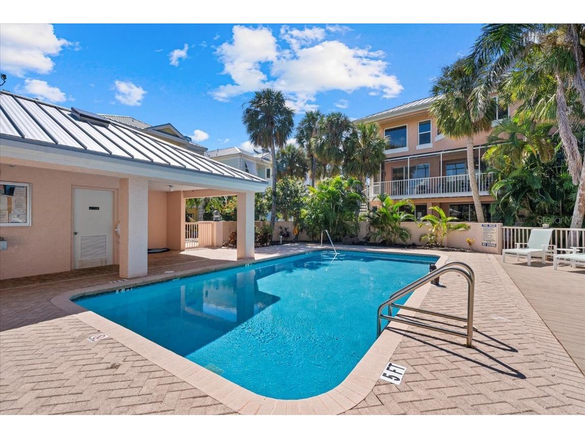 3942 Hamilton Club Circle #13 Sarasota FL 34242 A4666766 image58