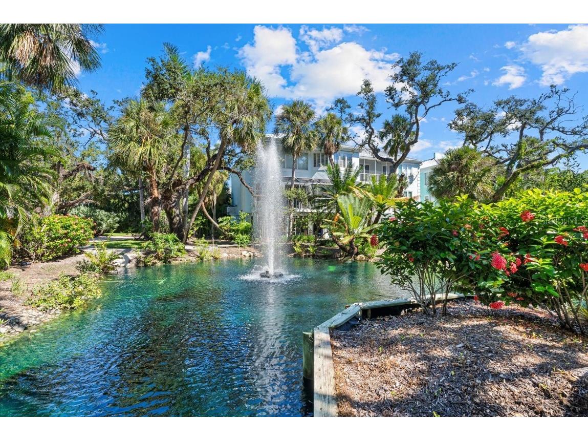 3942 Hamilton Club Circle #13 Sarasota FL 34242 A4666766 image60