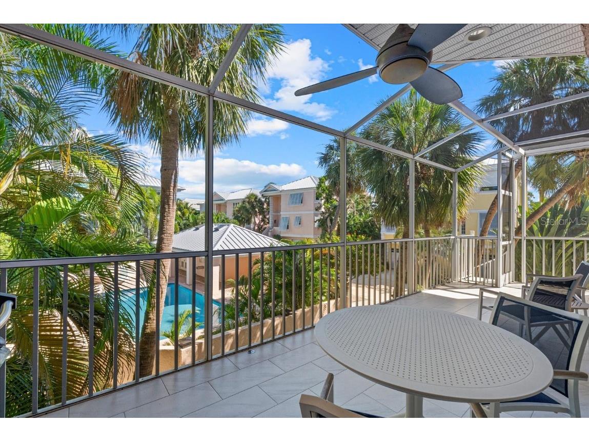 3942 Hamilton Club Circle #13 Sarasota FL 34242 A4666766 image8