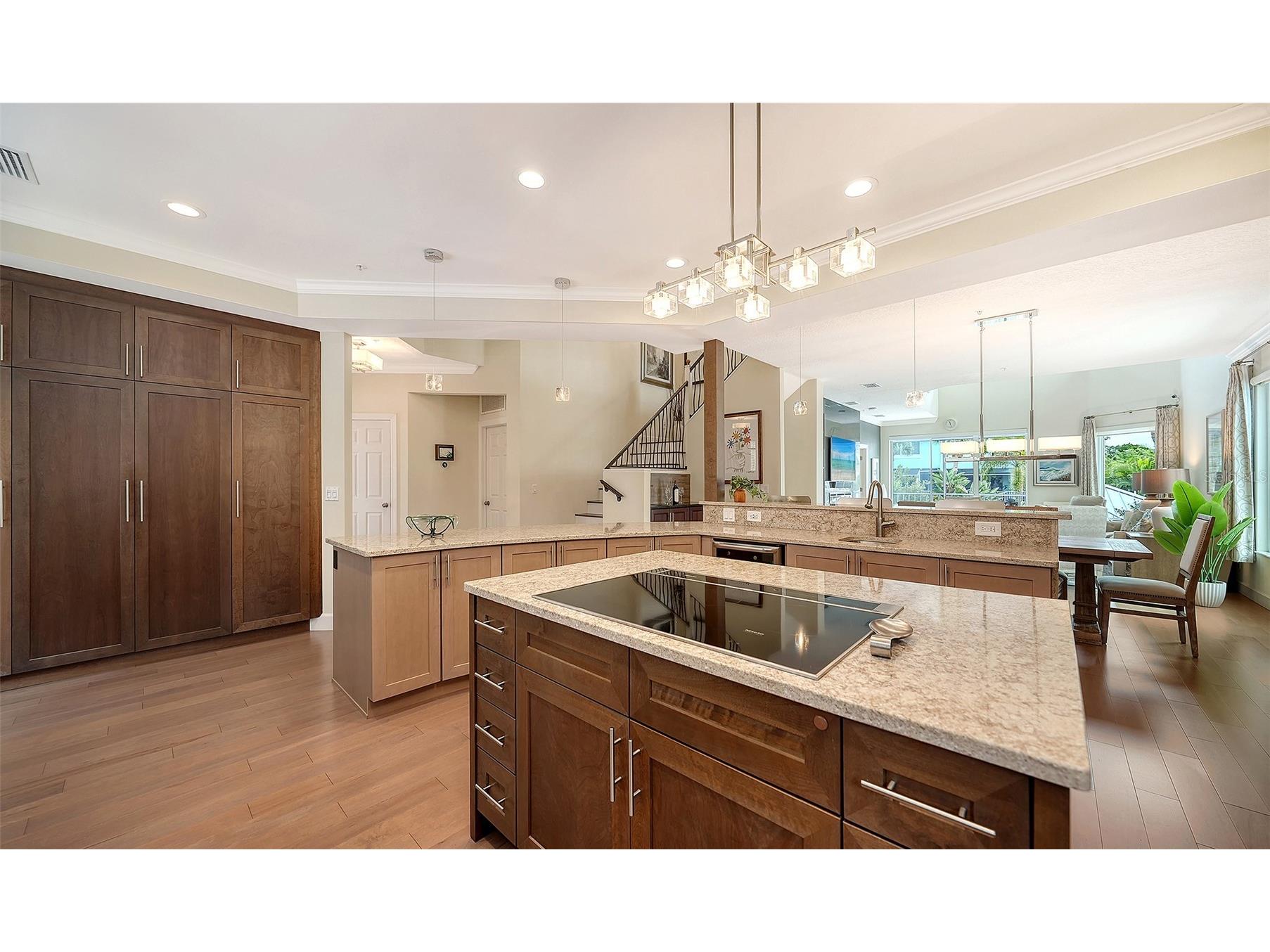 3942 Hamilton Club Circle #13 Sarasota FL 34242 A4696120 image29