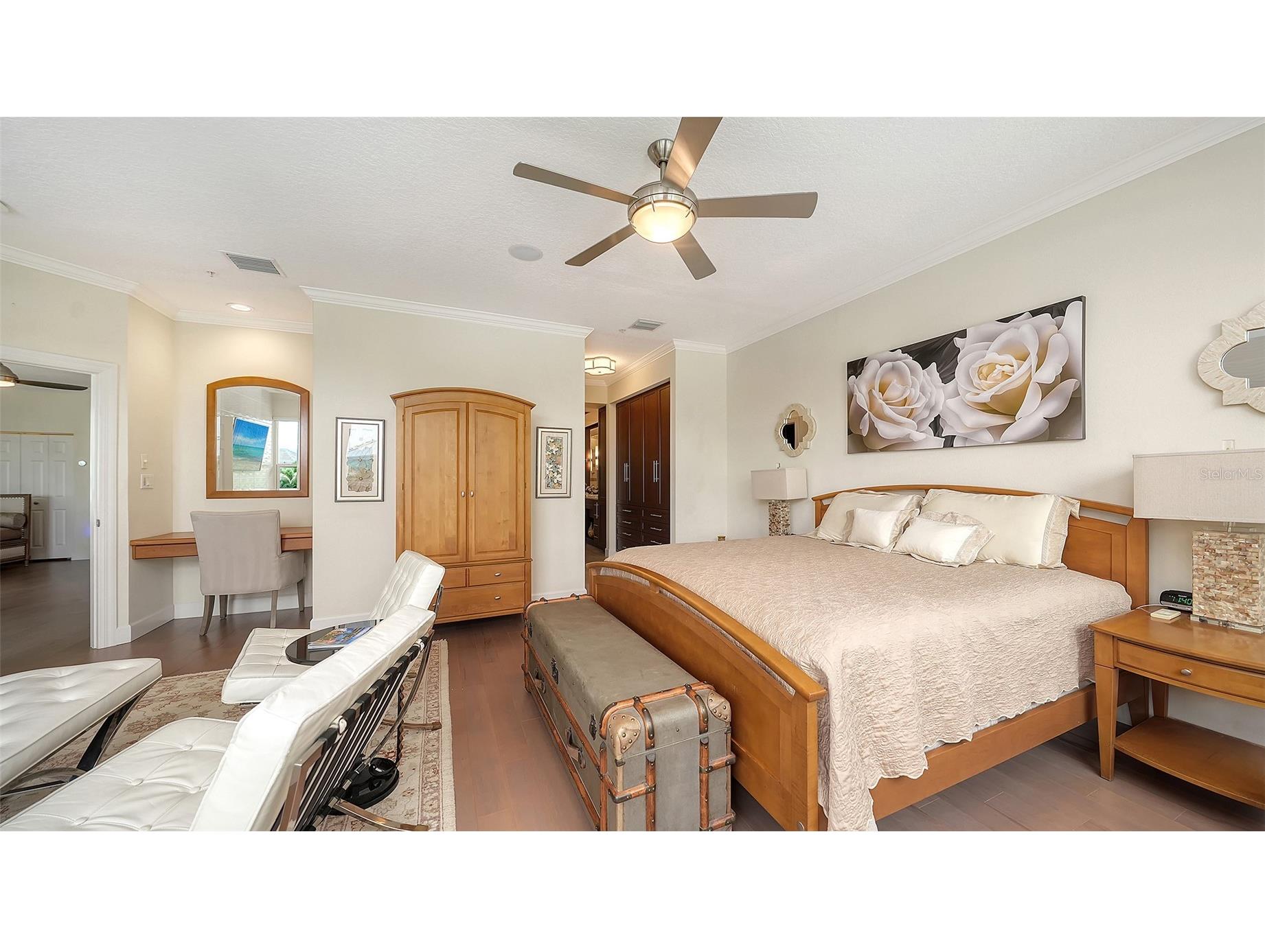 3942 Hamilton Club Circle #13 Sarasota FL 34242 A4696120 image51