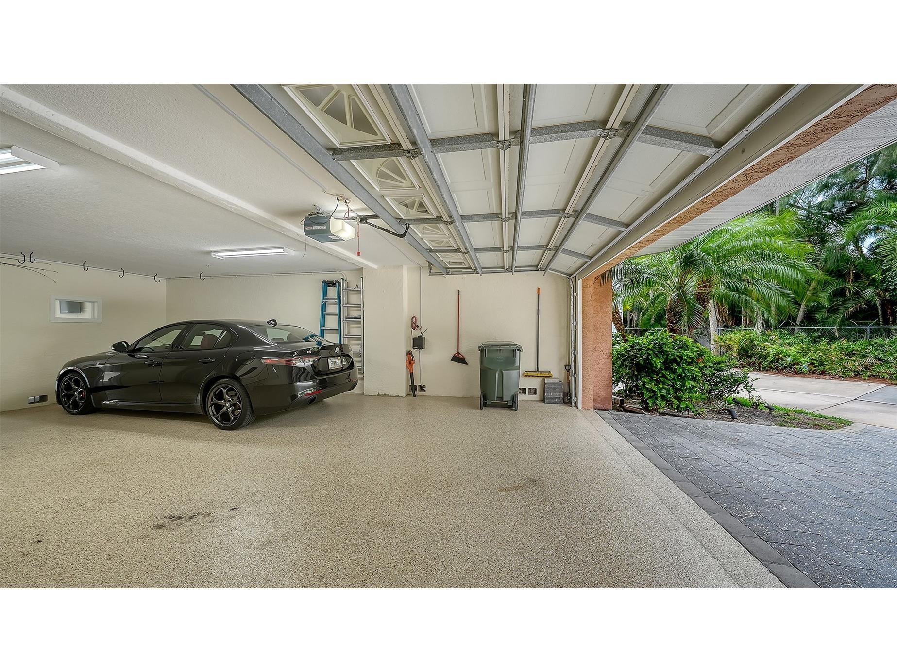 3942 Hamilton Club Circle #13 Sarasota FL 34242 A4696120 image64