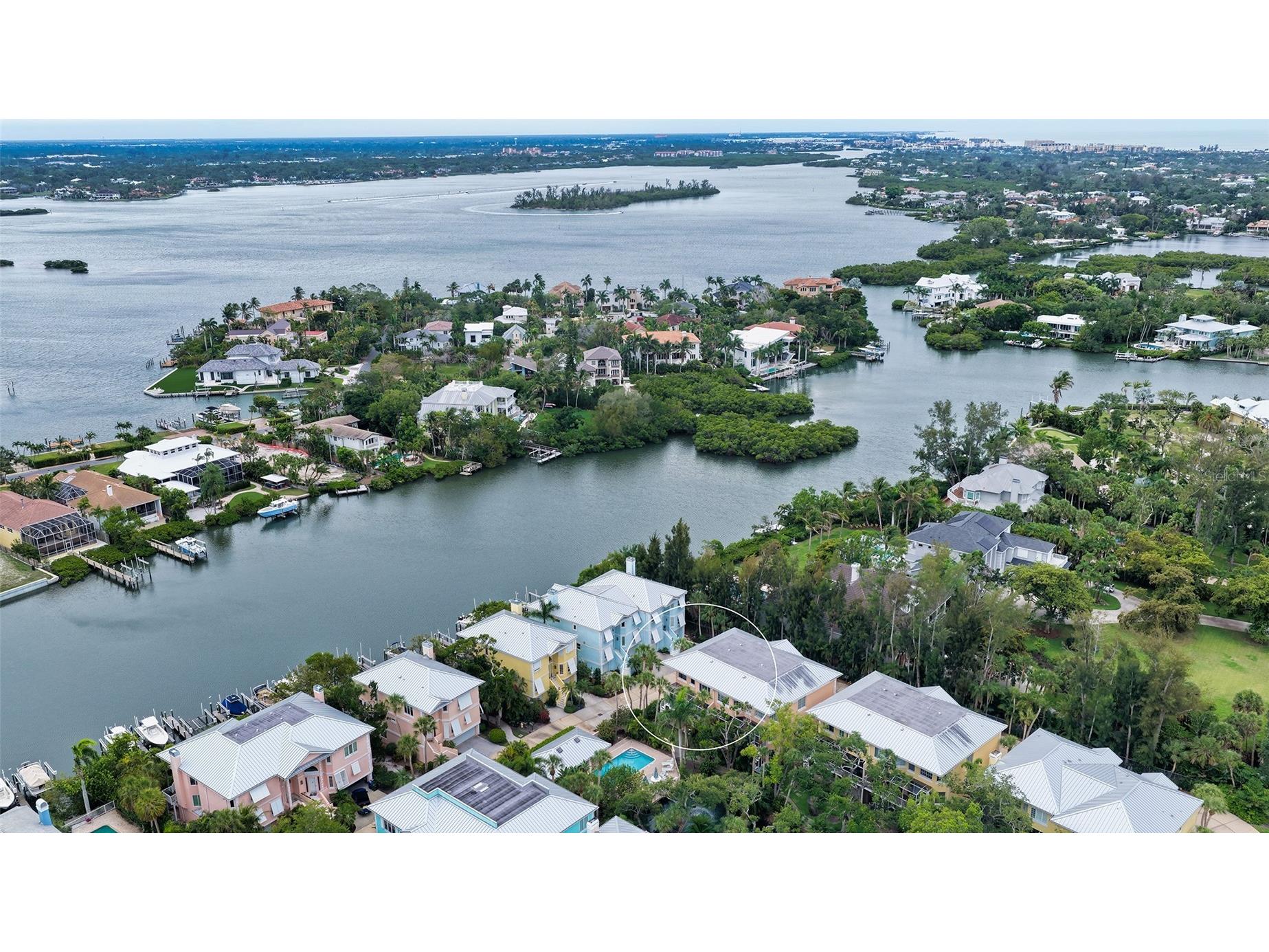 3942 Hamilton Club Circle #13 Sarasota FL 34242 A4696120 image71