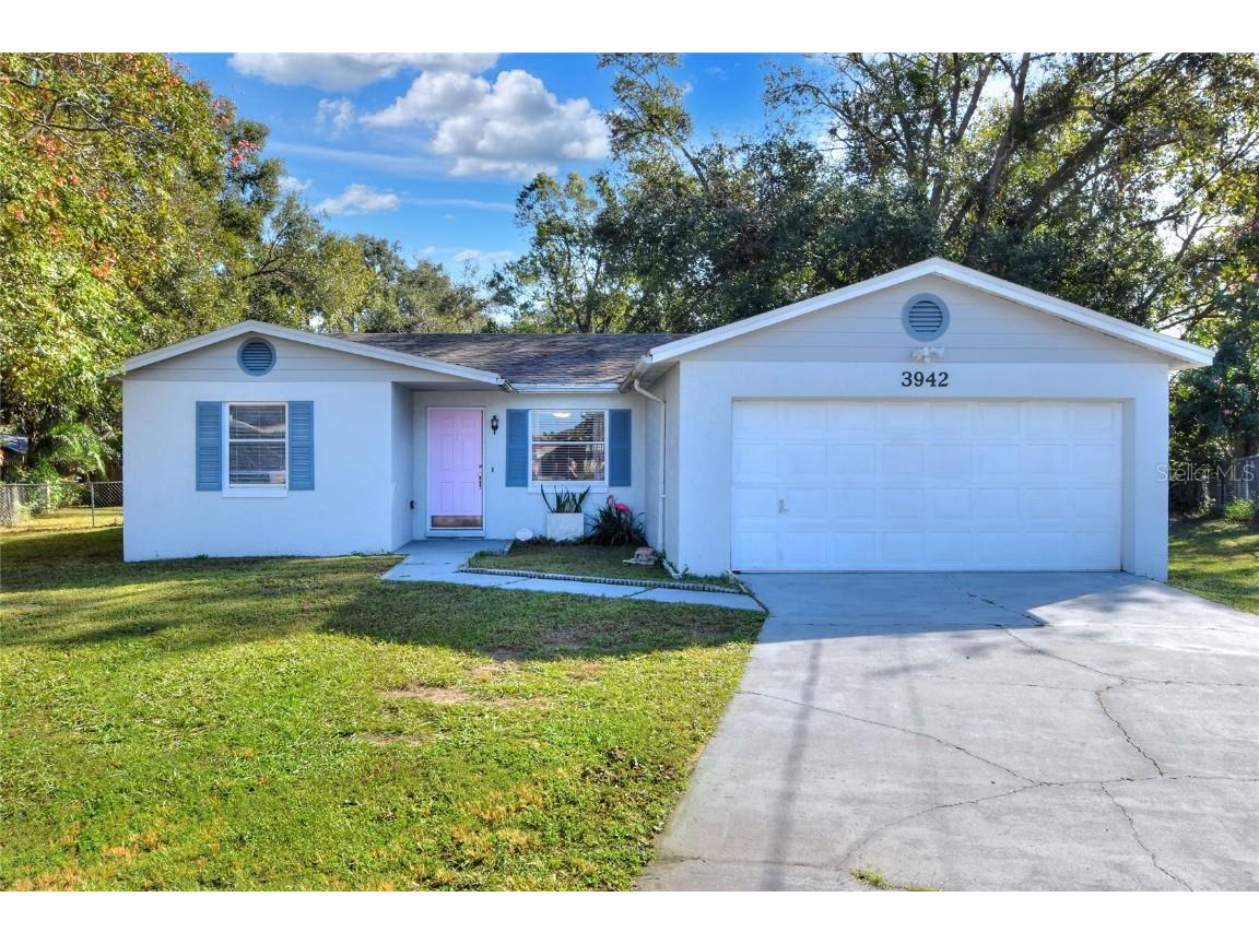 3942 Lemon Tree Court Lakeland FL 33813 L4947986 image1