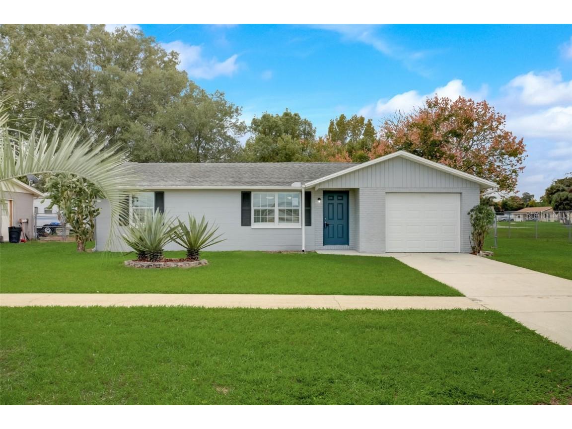 39422 9th Avenue Zephyrhills FL 33542 T3483352 image1