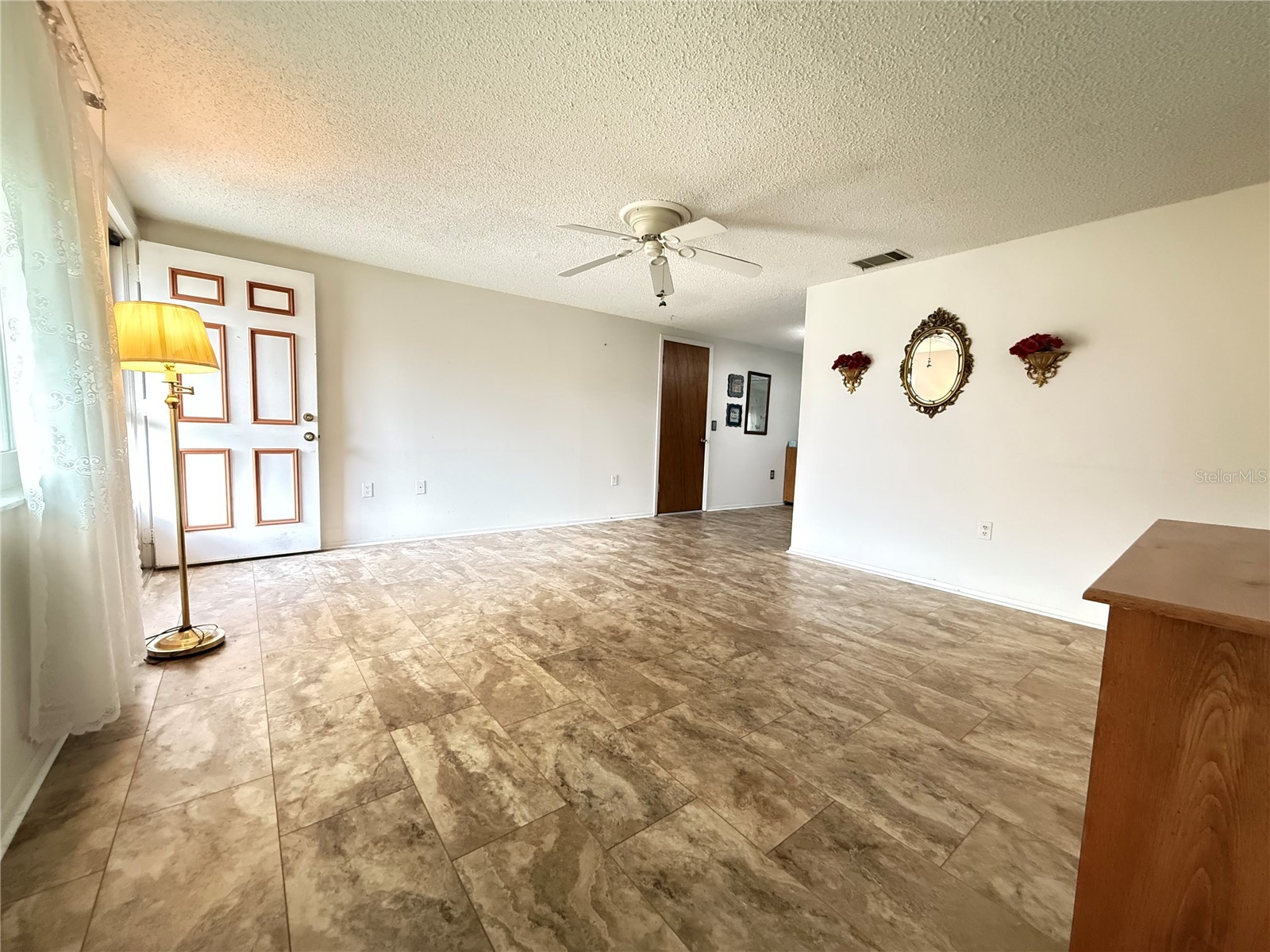 39423 9th Avenue Zephyrhills FL 33542 W7883551 image4