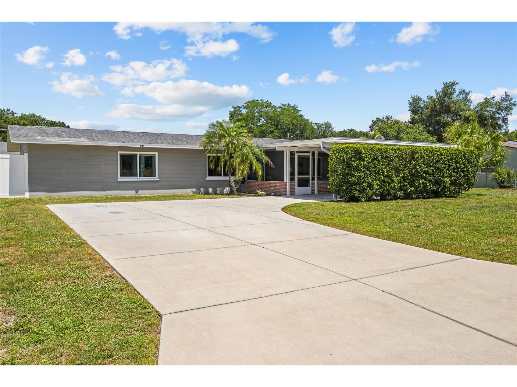 3943 Eton Place Sarasota FL 34241 A4697422 image1