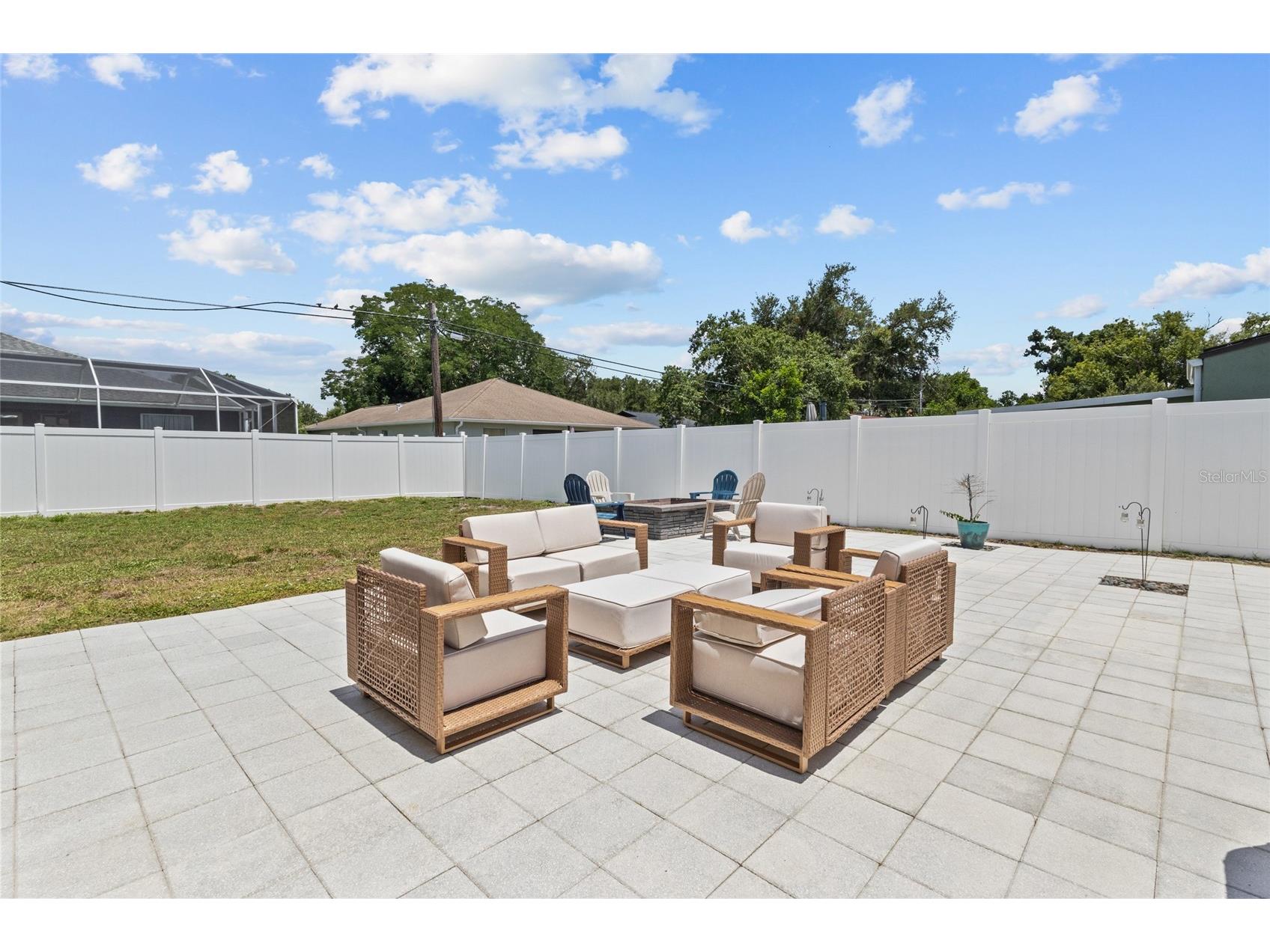 3943 Eton Place Sarasota FL 34241 A4697422 image29