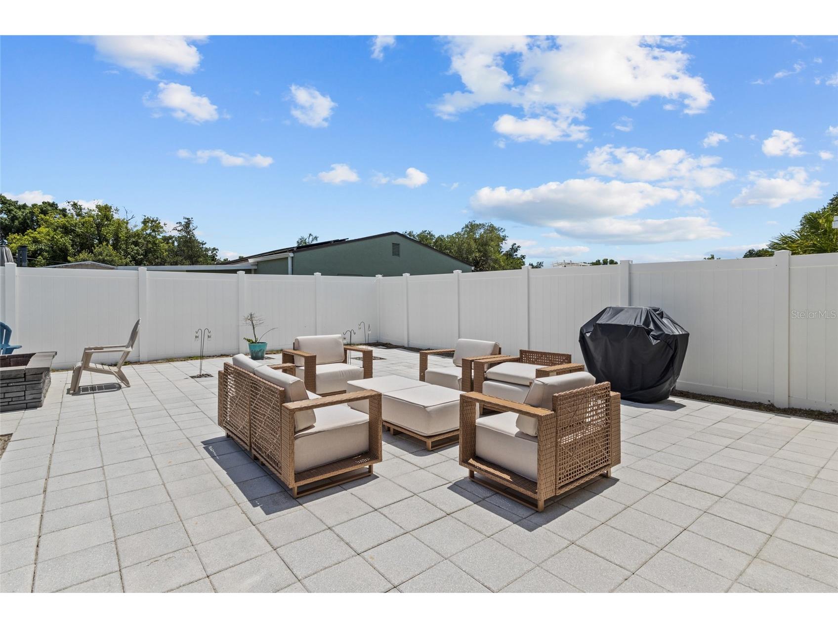 3943 Eton Place Sarasota FL 34241 A4697422 image32
