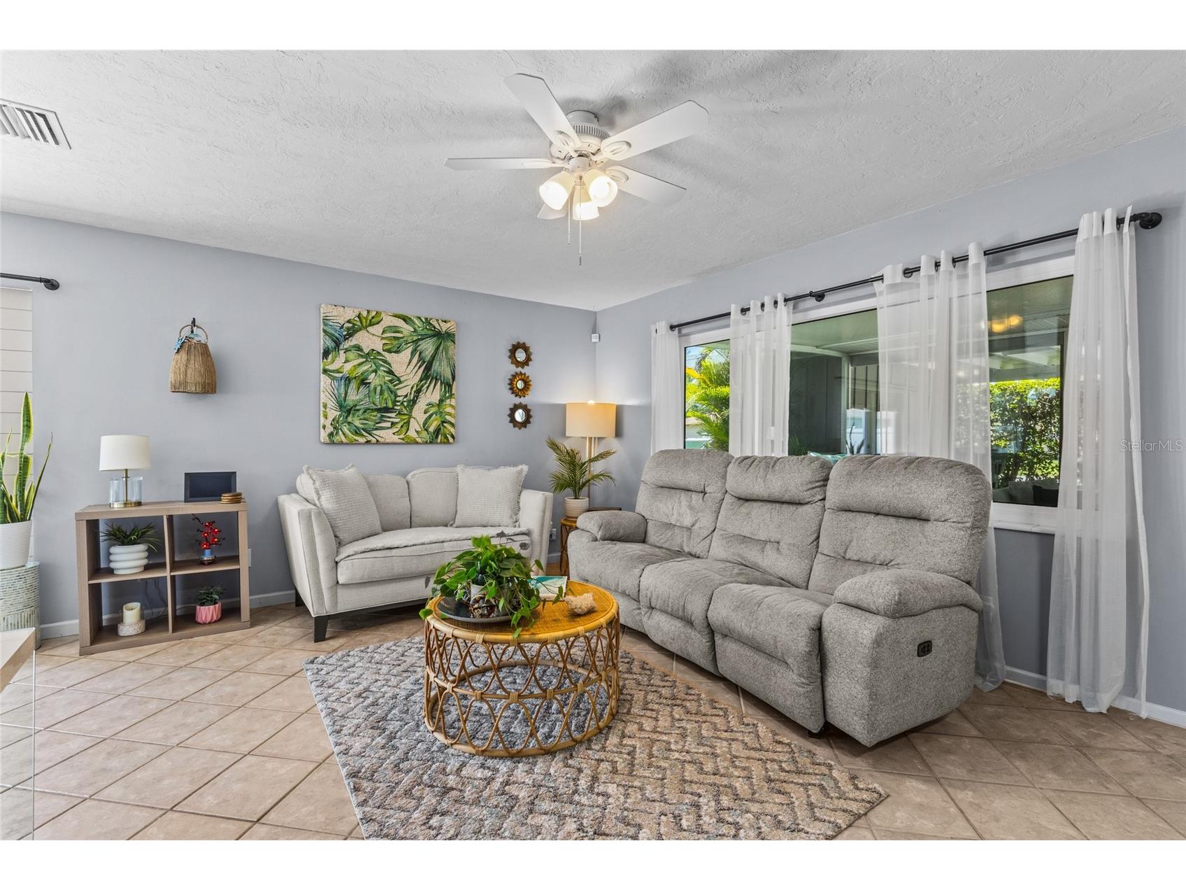 3943 Eton Place Sarasota FL 34241 A4697422 image4