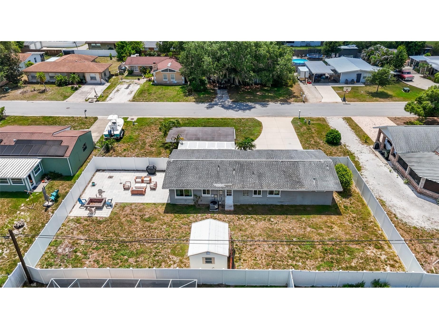3943 Eton Place Sarasota FL 34241 A4697422 image44