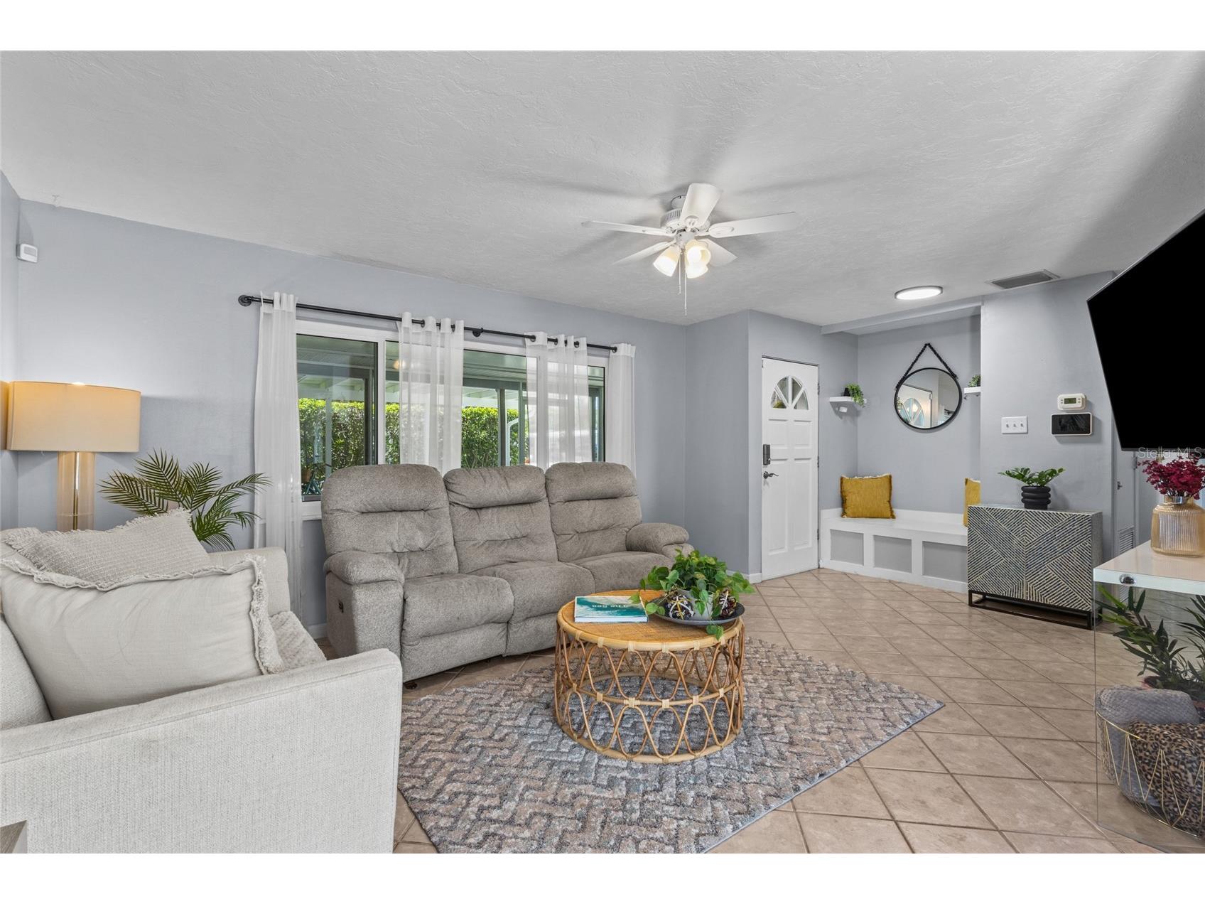 3943 Eton Place Sarasota FL 34241 A4697422 image5