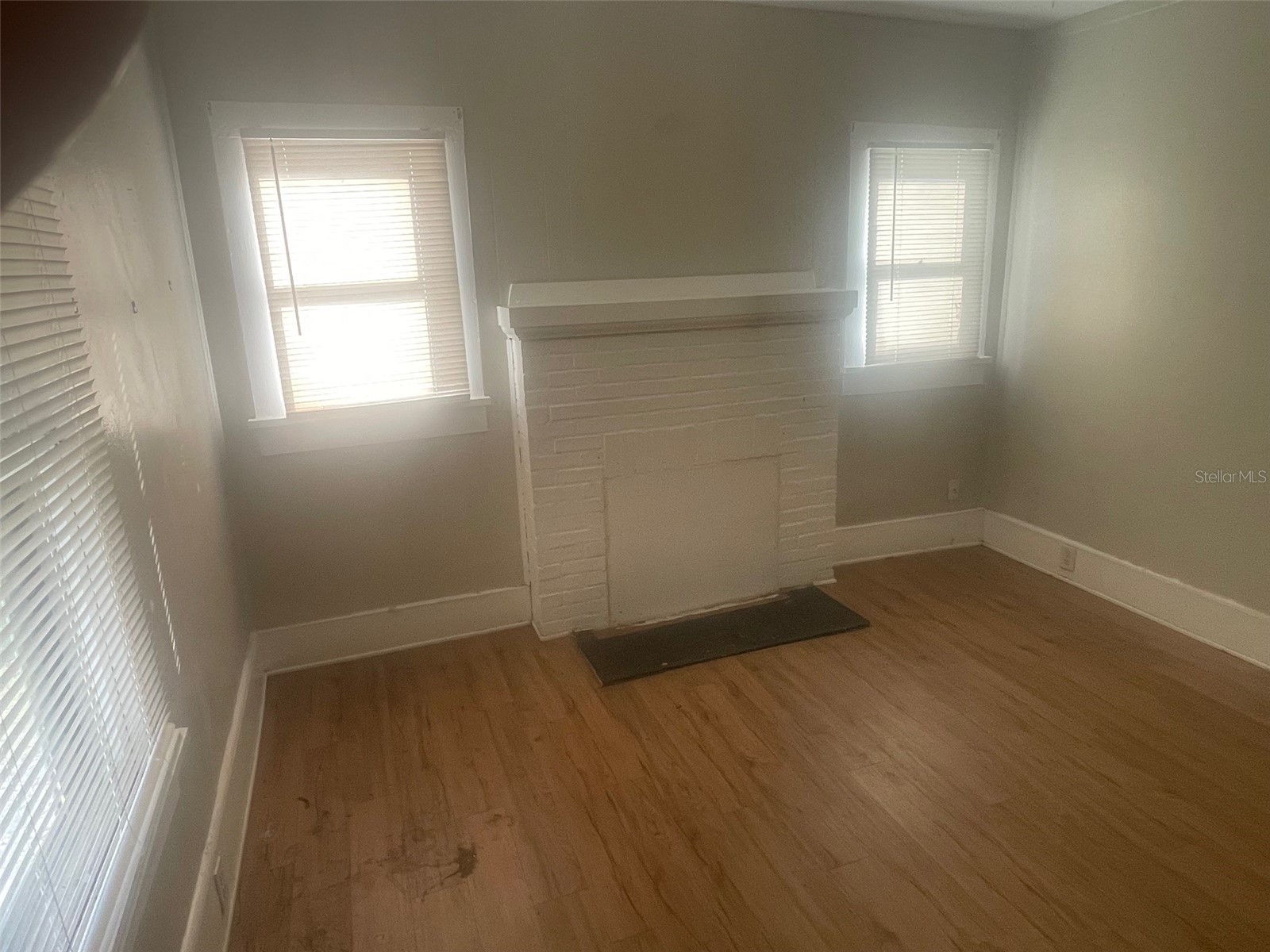 3944 14th Avenue S Saint Petersburg FL 33711 TB8525939 image2