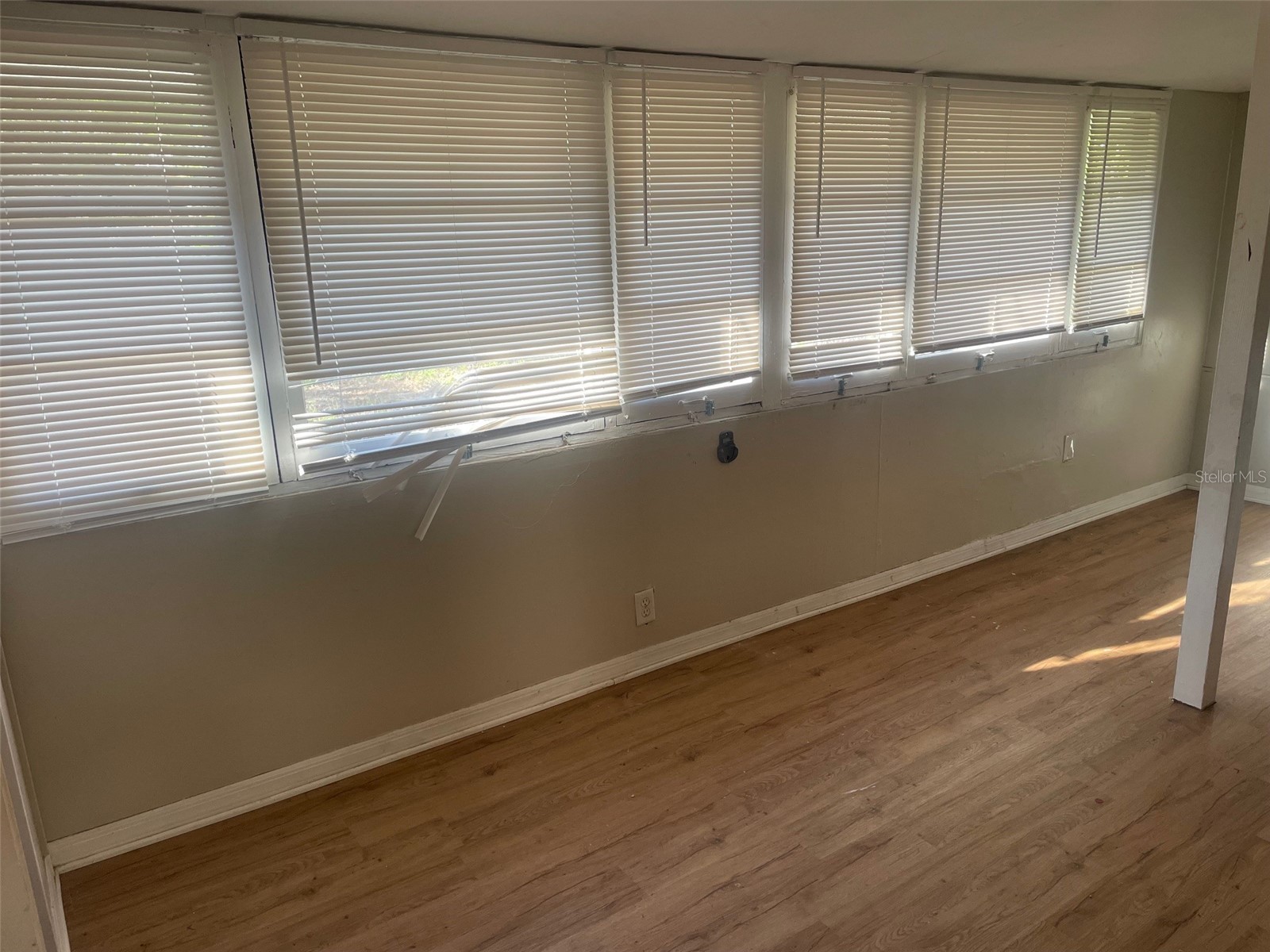 3944 14th Avenue S Saint Petersburg FL 33711 TB8525939 image9